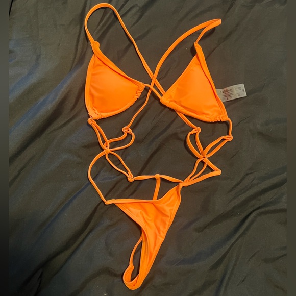 Matte collection swimsuit - Picture 1 of 3